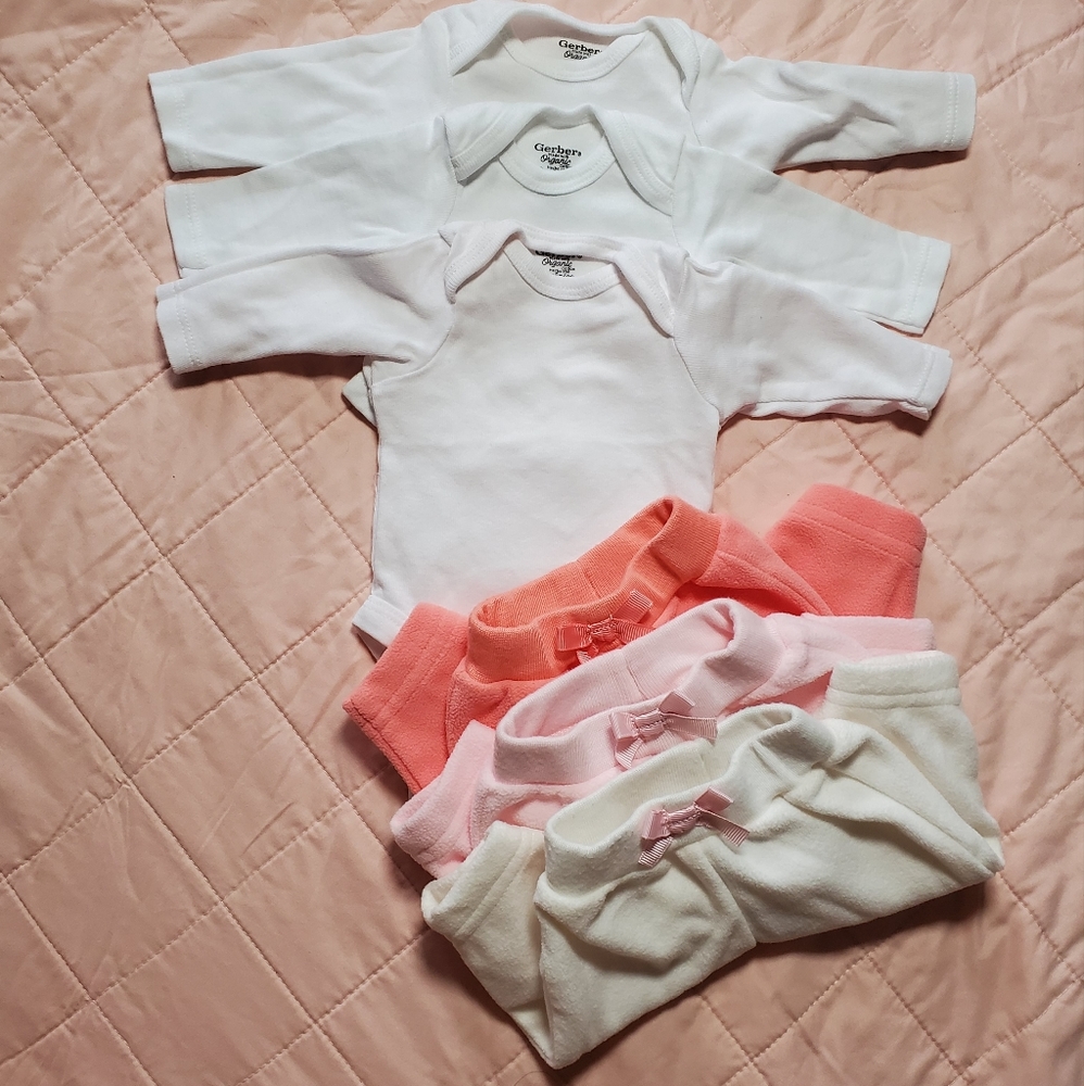 Gerber preemie clothing 8 pc set